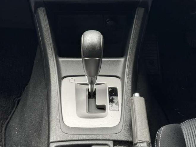 インプレッサスポーツ 2.0 i アイサイト 4WD　ナビ　TV　Bカメラ　Egスターター　夏冬タイヤ 2000