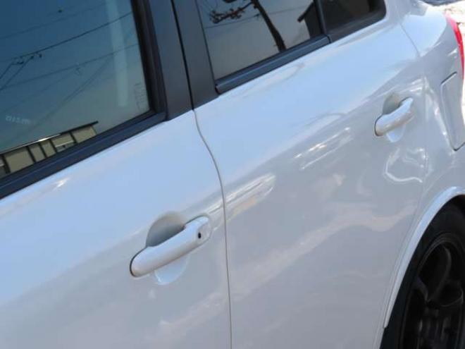 マーチ1.5 NISMO S　HKS車高調・HKSマフラー・16インチAW・5速MT・ナビ・TV・Bluetooth 2WD 1500