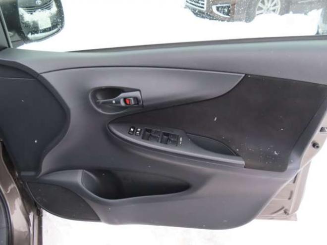 カローラフィールダー1.5 X HIDリミテッド 4WD　夏冬タイヤ付き・ナビ・TV・ETC 1500