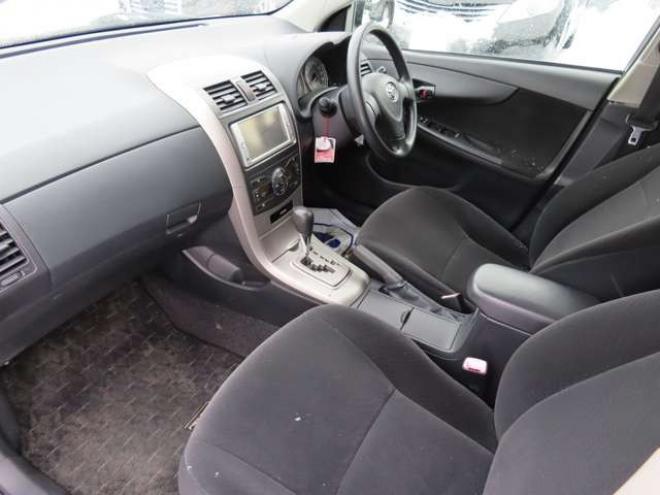 カローラフィールダー1.5 X HIDリミテッド 4WD　夏冬タイヤ付き・ナビ・TV・ETC 1500