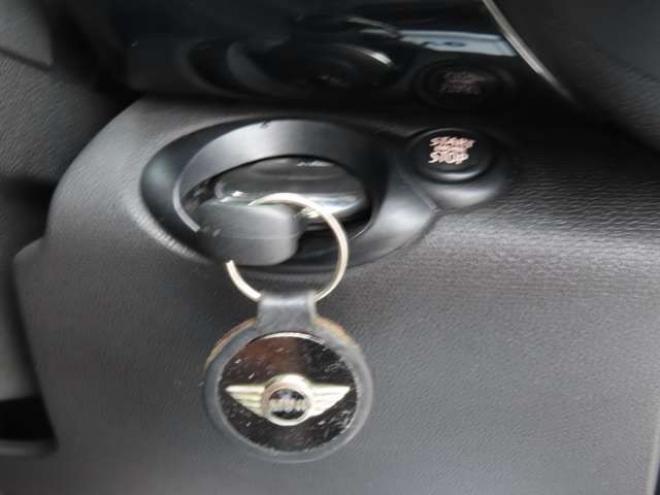 ミニクロスオーバー クーパーS オール4　HID・ETC・スタッドレス・ポリマーコーティング 正規輸入車 4WD 1600