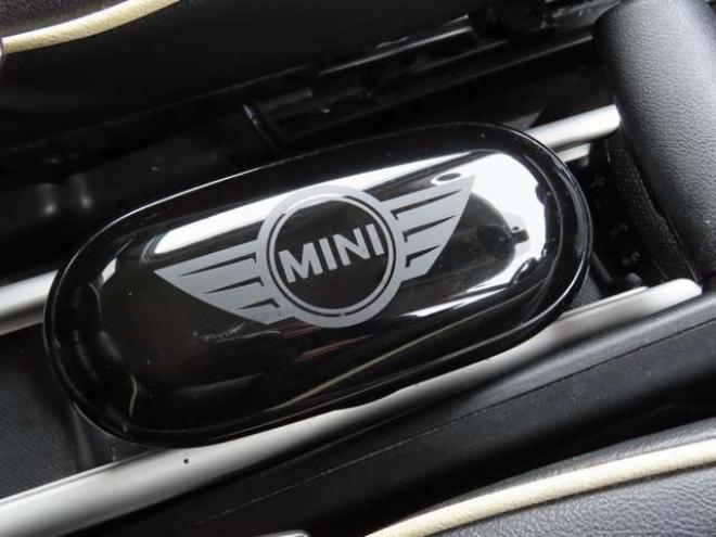 ミニクロスオーバー クーパーS オール4　HID・ETC・スタッドレス・ポリマーコーティング 正規輸入車 4WD 1600