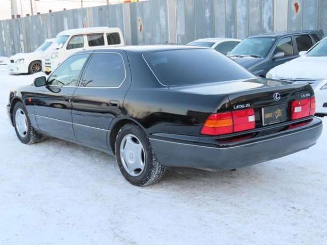 レクサスLS 400　サンルーフ・レザーシート・ウッドコンビ・純正ホイール・VRX3スタッドレス・ETC 2WD 4000