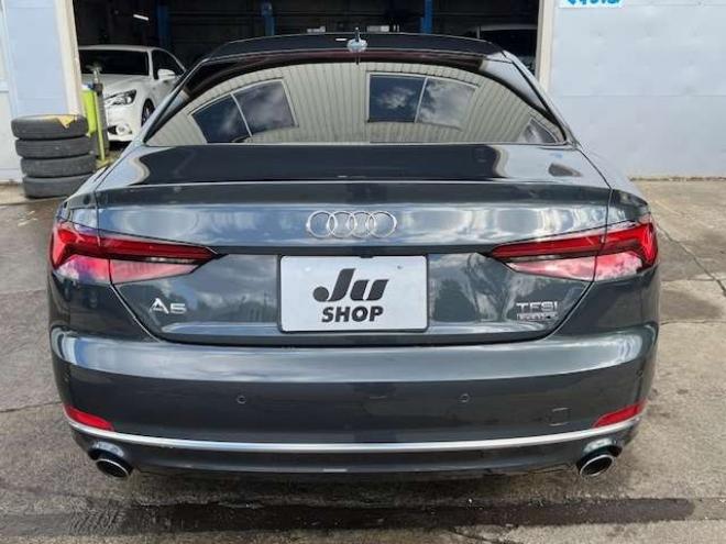 アウディA5 2.0 TFSI クワトロ スポーツ 4WD　ガラスルーフ・グレーレザー・バーチャルコックピット・純正ナビ・地デジ・純正19AW・マトリクスヘッドライト・法定12ヵ月点検整備付・19インチスタッドレスタイヤセット(オプション) 正規輸入車 2000