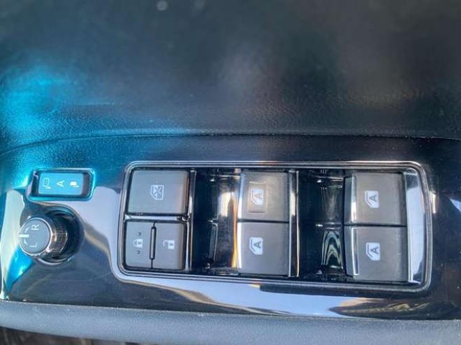 アルファードハイブリッド 2.5 SR E-Four 4WD　 2500