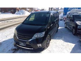 セレナ　ハイウェイスター　Vセレクション　4WD 4WD 2000 5Dr