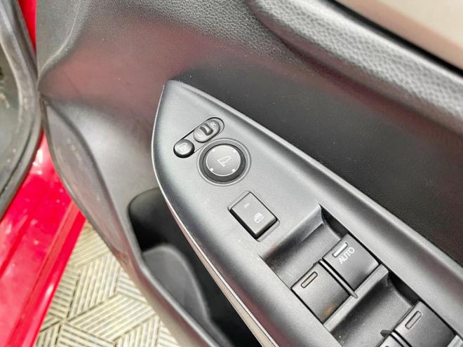 フィット13G Lパッケージ 4WD 5年保証 スマキー ナビTV Bカメ ドラレコ ETC 寒冷地仕様 禁煙 車検整備2年付