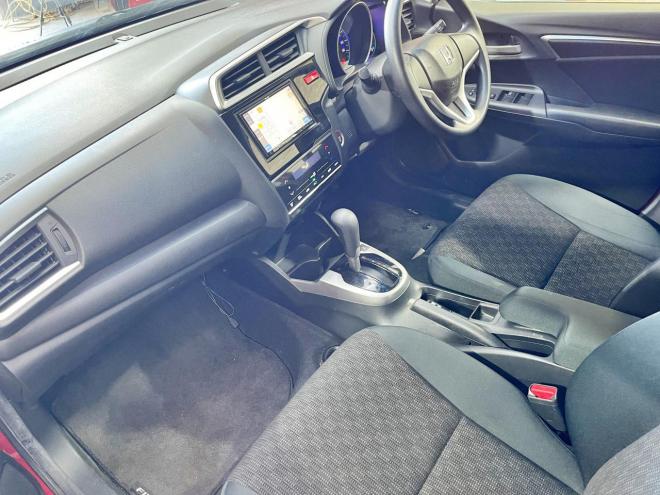 フィット13G Lパッケージ 4WD 5年保証 スマキー ナビTV Bカメ ドラレコ ETC 寒冷地仕様 禁煙 車検整備2年付