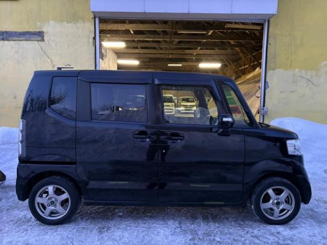 N-BOX（店長おすすめコミコミ車）G Lパッケージ 4WD 660 5Dr