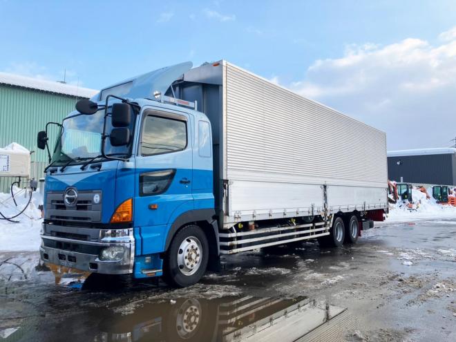 プロフィア中古　3軸低床ウイング　大型トラック