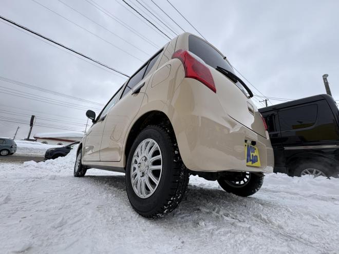 アルトALTO 4WD F 禁煙車　管理車両　寒冷地　４速オートマキーレス　アルミホイル　新品スタットレスタイヤ　DVDデスプレイオーディオ　キーレス　2検　エンジンオイル交換・オイルエレメント交換　エンスタ 4WD 660 5Dr