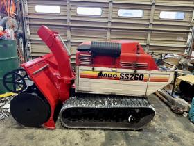除雪機　ワドー SS260 26馬力大型ディーゼル ショートシューター ハウス除雪に