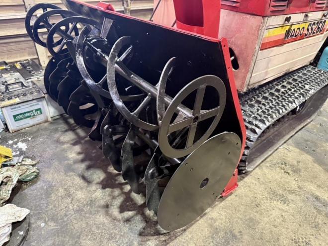 除雪機ワドー SS260 26馬力大型ディーゼル ショートシューター ハウス除雪に