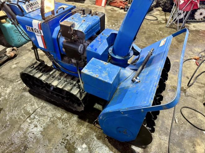 除雪機即納！ヤマハ YT1190E 11馬力家庭用除雪機 軽整備済