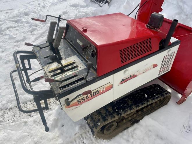 除雪機ワドー SSA105H 10馬力ディーゼル 家庭用除雪機 ローリング付き