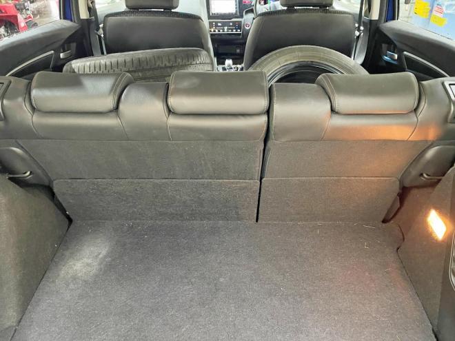 フィット1.5ハイブリッドLパッケージ 4WD 5年保証 スマキー ナビTV Bカメ 夏冬タイヤ ETC 寒冷地仕様 禁煙 車検整備2年付 修復歴無