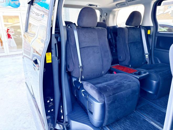 ヴェルファイア2.4ZプラチナセレクションⅡ 4WD　ローンが不安な方＜優遇ローン＞本州仕入　寒冷地仕様　 アルパインHDDナビ　両側パワースライド　19AW 4WD 2400 ５Dr