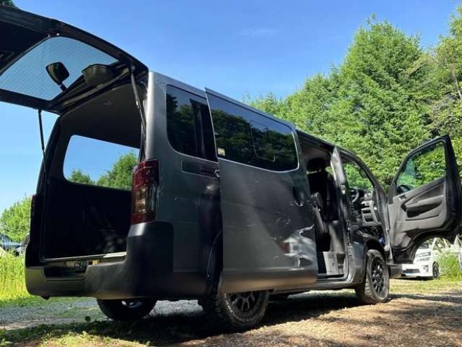 キャラバンNV350 2.5 プレミアムGX ロングボディ ディーゼルターボ 4WD　ナビ/Bカメラ/ETC/プッシュスタート 2500