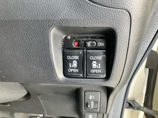 N-BOXG SSパッケージ 4WD 660 5Dr