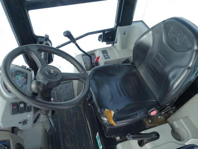 ホイールローダCAT 901C  バケット容量0.4m3