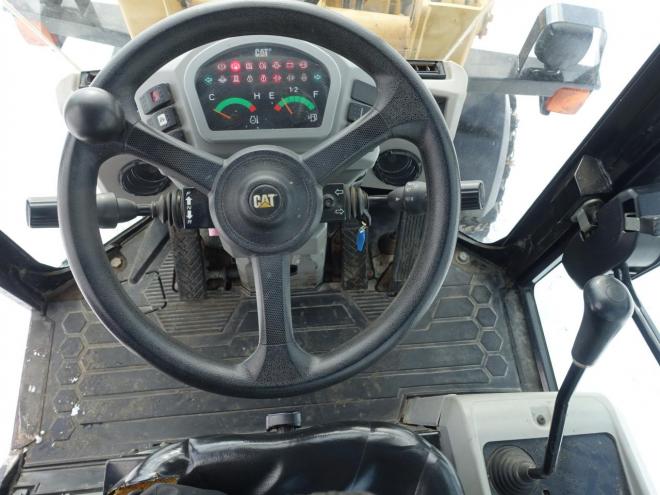 ホイールローダCAT 901C  バケット容量0.4m3