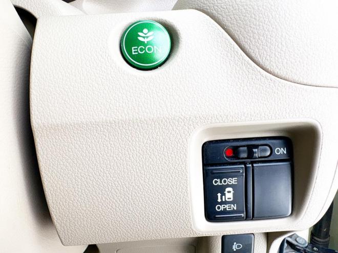 N-BOX660G Lパッケージ 4WD　ローンが不安な方＜優遇ローン＞　1年保証　片側パワースライドドア 