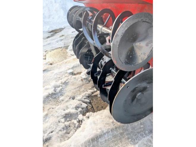 除雪機コマツ　KSS16SD2　１６馬力　ディーゼル　HST　（コバシOEM）