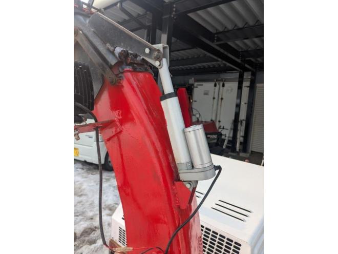 除雪機コマツ　KSS16SD2　１６馬力　ディーゼル　HST　（コバシOEM）