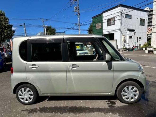 タントX 4WD　電動スライドドア　冬タイヤセット 660