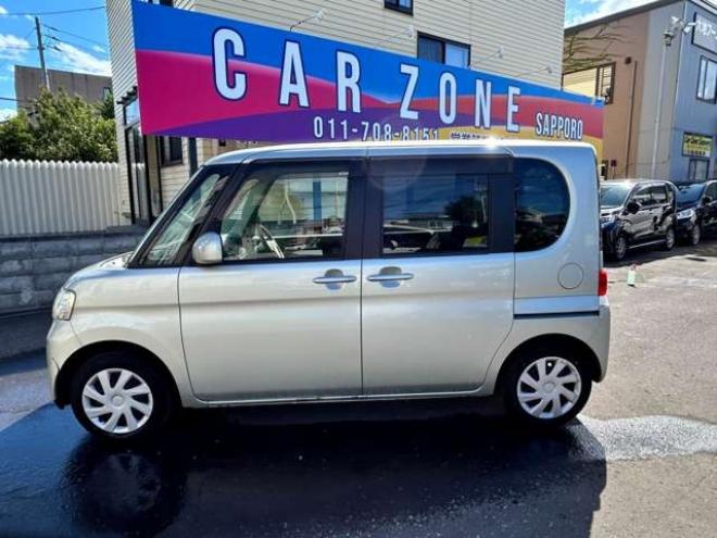 タントX 4WD　電動スライドドア　冬タイヤセット 660