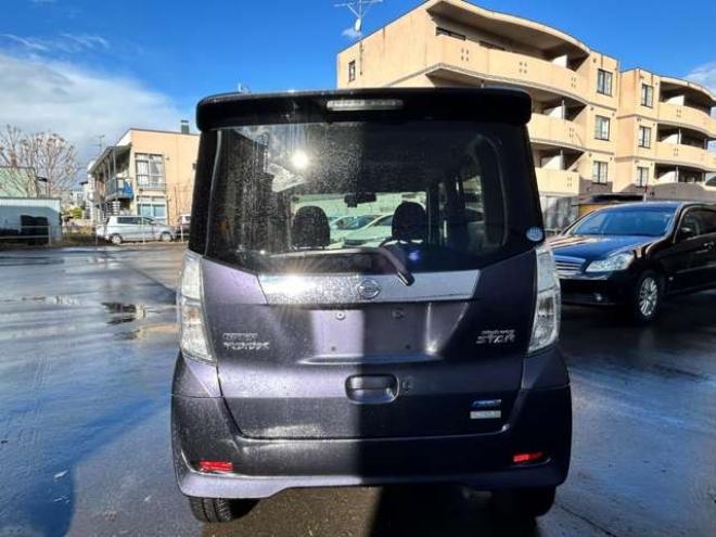 デイズルークスハイウェイスターX Gパッケージ 4WD　ナビフルセグTV　バックモニター　エンジンスターター　　　インテリジェントキー　パワースライドドア 660