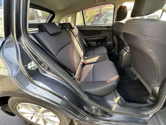 インプレッサスポーツ 2.0 i アイサイト 4WD　プッシュスタート　アイドリングトップ　横滑り防止　ETC　レーンキープアシスト　衝突軽減ブレーキ　コーナーセンサー　純正アルミホイール夏　クルーズコントロール 2000