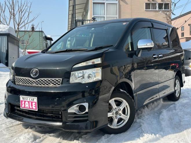 ヴォクシー2.0 ZS 4WD　両側パワースライドドア　プッススタート 2000