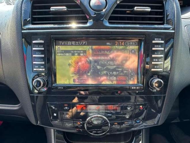 セレナ2.0 ハイウェイスター 4WD　ワンオーナー　両側ワンタッチオートスライドドア　ETC　横滑り防止装置　アイドリングストップ　バックモニター 2000