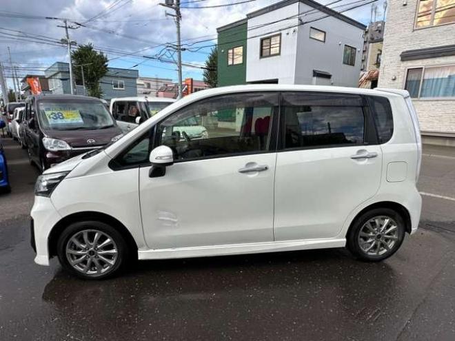 ステラカスタムR スマートアシスト 4WD　社外ナビ　地デジ　エコアイドル　プッシュスタート　横滑り防止装置　衝突軽減ブレーキ　社外アルミホイール夏 660