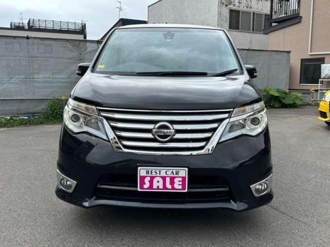 セレナ2.0 ハイウェイスター 4WD　左側パワースライドドア　Bluetooth 2000