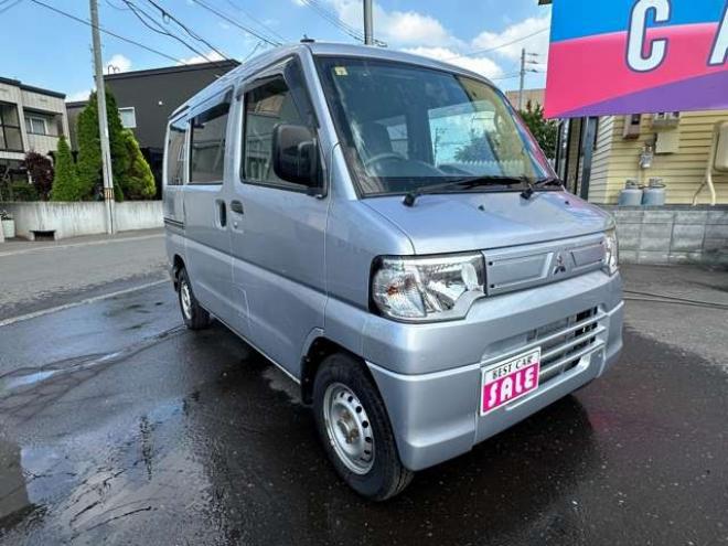 ミニキャブバン CD ハイルーフ 4WD　4WD切替スイッチ　FM/AMラジオ 660