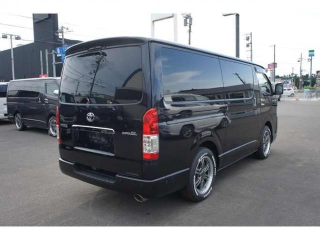 ハイエースバン2.8 スーパーGL ダークプライムII ロングボディ ディーゼルターボ 4WD　415COBRA　クリーンルック3Fスポ&BY2ボンネット&ステージ2ルーフスポ&バッドラッカーIII17インチAW&フラットベッドキット　ヨコハマPARADA17インチ　デジタルインナー　パノラマモニター　両側パワースライドドア 2800