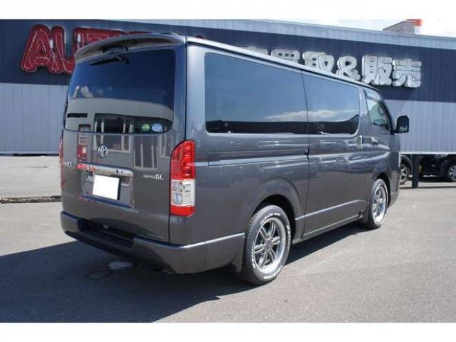 ハイエースバン2.8 スーパーGL ダークプライムII ロングボディ ディーゼルターボ 4WD　415COBRA　クリーンルック3 Fスポイラー&BY2Neoボンネット&ステージ2ルーフスポイラー&バッドラッカー17インチAW&フラットベッドキット　ヨコハマPARADA215/60R17　両側パワースライドドア　デジタルインナー 2800