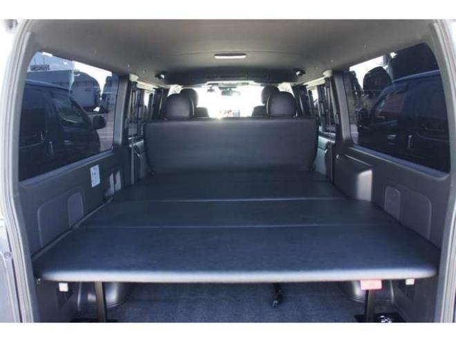 レジアスエース2.8 スーパーGL ダークプライムII ロングボディ ディーゼルターボ 4WD　バン　TRDバンパー&アルパインBIG-X11型　リアヒーター&クーラー　プッシュスタート　スマートキー　　両側スライドドア　ドラレコ　ETC　車線逸脱防止　横滑り防止装置　電動格納ミラー　ベッドキッド 2800