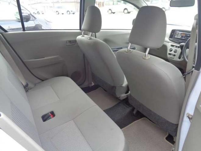 ミライース L　FF　キーレス　純正オーディオ 2WD 660