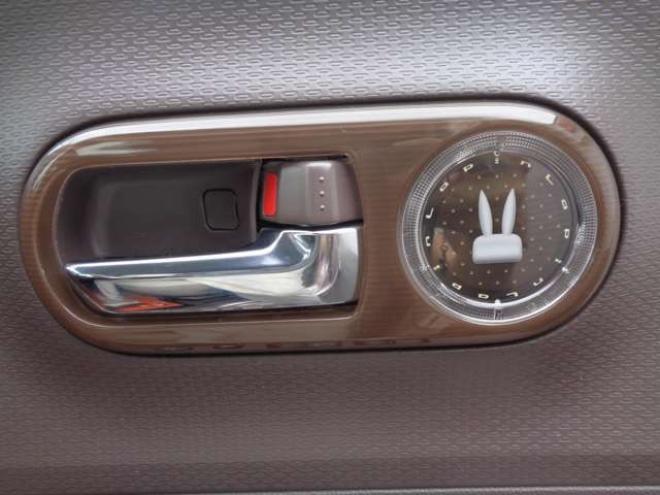 ラパンショコラ G 4WD　スマートキー　純正ナビ　ワンセグ 660