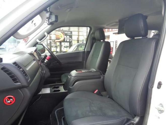 ハイエースバン3.0 スーパーGL ダークプライム ロングボディ ディーゼルターボ 4WD　ワンオーナー　令和6年タイミングベルト交換済　社外ナビ　スマートキー　バックカメラ　フロント・サイドカメラ　バッドラッカー17インチアルミホイール　バッドフェイスボンネット 3000