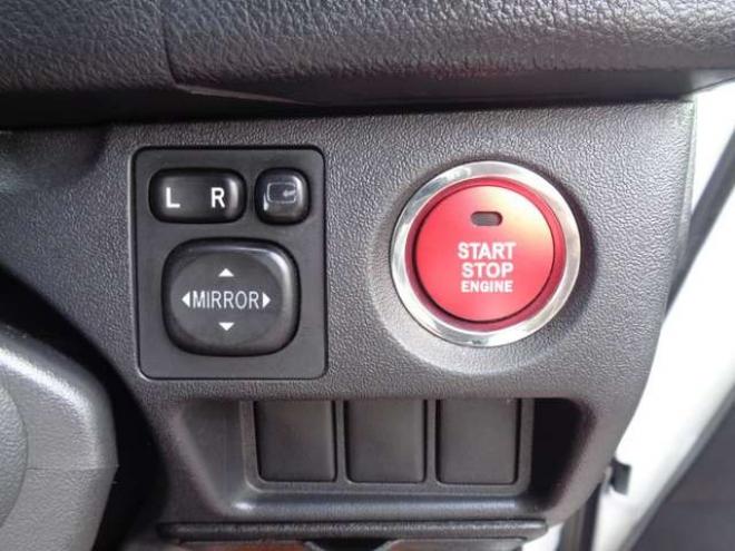 ハイエースバン3.0 スーパーGL ダークプライム ロングボディ ディーゼルターボ 4WD　ワンオーナー　令和6年タイミングベルト交換済　社外ナビ　スマートキー　バックカメラ　フロント・サイドカメラ　バッドラッカー17インチアルミホイール　バッドフェイスボンネット 3000