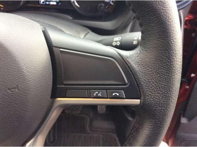 デイズハイウェイスターX 4WD　プッシュスタート　スマートキー　日産純正ナビ　フルセグTV　CD　Bluetooth　全方向カメラ　バックカメラ　本革巻きステアリング　ステアリングスイッチ　クルーズコントロール　シートヒーター　ETC 660