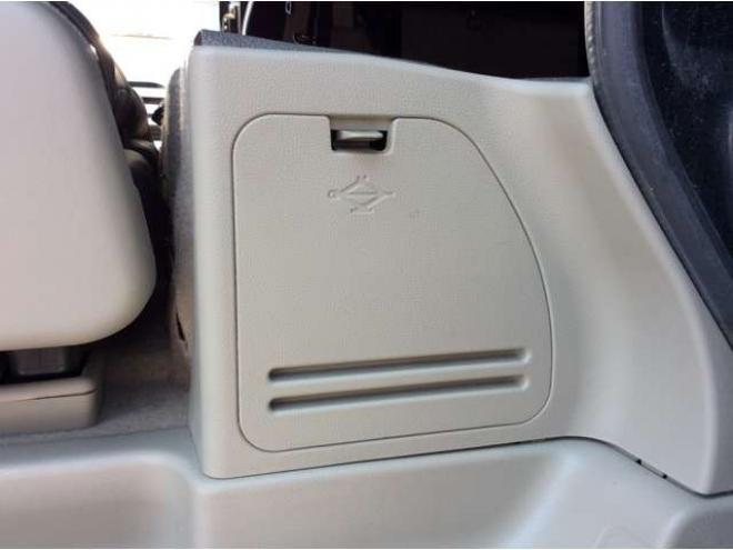 エブリィジョイン ハイルーフ 5AGS車 4WD　パートタイム4WD　キーレス　リアヒーター　フルセグTV　7インチメモリナビ　ベッドキッド　電動格納ミラー　社外タコメーター　CD/DVD　AUX　Bluetooth　アルミホイール 660