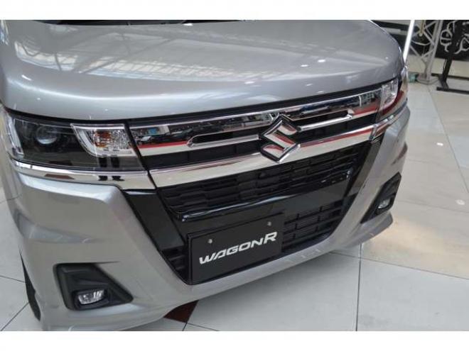 ワゴンRカスタムZ ハイブリッド ZT 4WD　ワンオーナー車ハイブリッド4WDターボスズキコネクト対応通信機装着車セーフティサポート搭載パドルシフトアイドリングストップ全方位モニター付ディスプレイオーディオLEDアダプティブクルーズコントロール 660