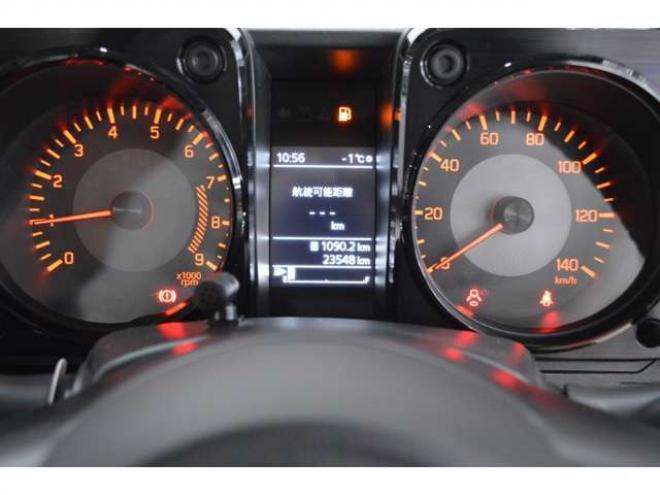 ジムニーXC 4WD　ワンオーナーセーフティサポート搭載4WDターボデュアルセンサーブレーキサポート誤発信抑制機能SDナビTVクルーズコントロールLEDライトETC 660