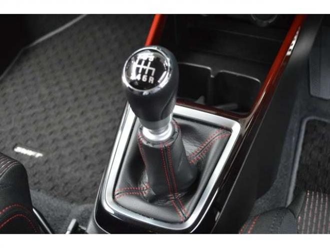 スイフトスポーツ 1.4 セーフティパッケージ装着車　ワンオーナー車セーフティサポート搭載6速マニュアルFFターボ横滑り防止装置デュアルセンサーブレーキサポート誤発信抑制機能アダプティブクルーズコントロールLEDライト 2WD 1400