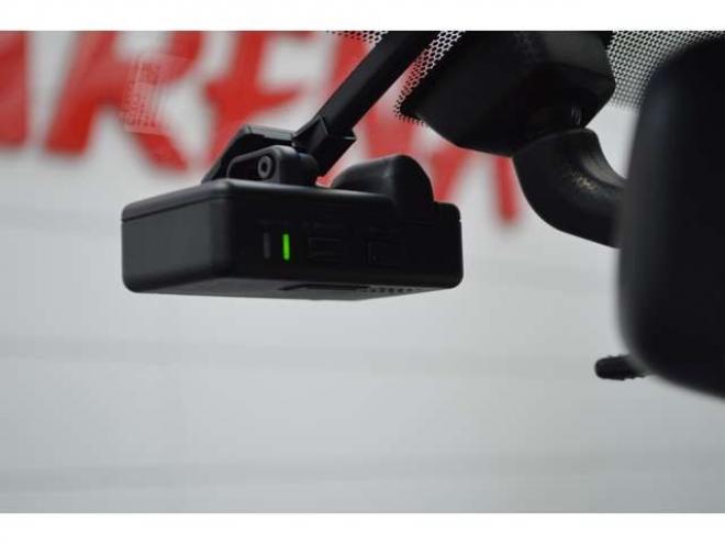 インプレッサスポーツ 1.6 i-L アイサイト 4WD　ワンオーナー車4WDパドルシフトアイサイトアイドリングストップ横滑り防止装置レーダークルーズコントロール純正8インチナビTVバックサイドカメラ前後ドラレコETCパーキングセンサーLEDライト 1600